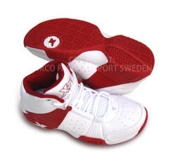 Xtep Redwing